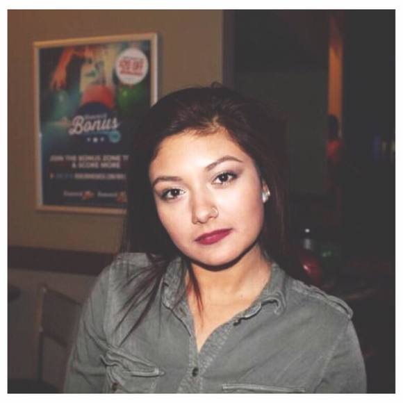 Meet your Posher, Savanah