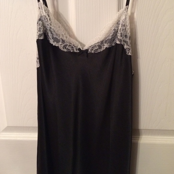 Victoria secret slip