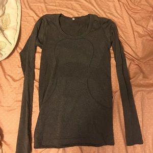 Lululemon gray long sleeve