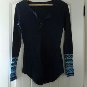 Maurices Thermal Top