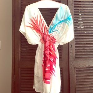 Bebe resort collection silk tunic