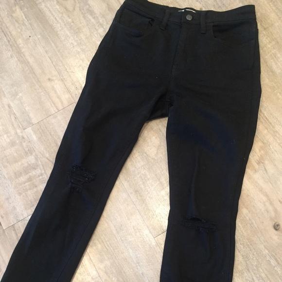 Madewell 10" high riser skinny. Knee rip edition