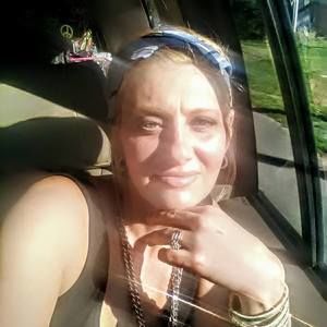 Meet your Posher, Vicki