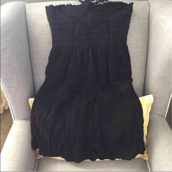 Black JUICY COUTURE halter Swim Cover Up