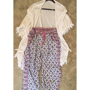 American Eagle Boho Patterned Jogger Pants