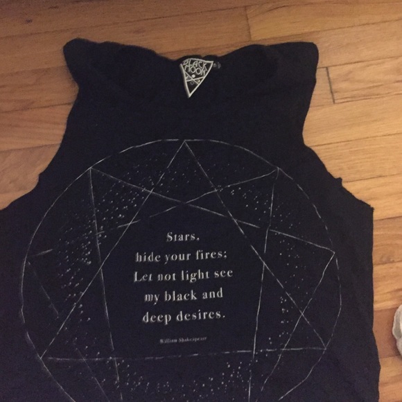 Shakespeare Quote Muscle Tee