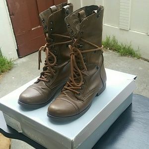 Bakers brown boots