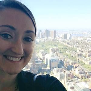 Meet your Posher, Kelly