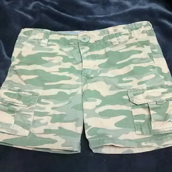 Carter's camouflage pattern shorts