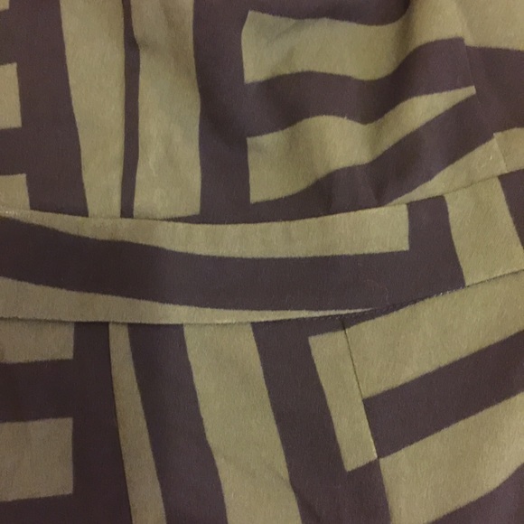 Last small left - Picture 4 of 4