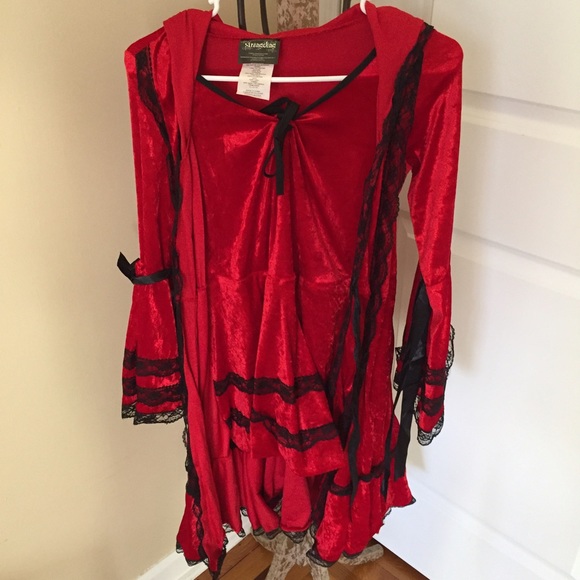 Gothic Little Red Riding Hood: 60%+ OFF