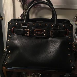 📍📍SOLD📍📍Authentic MK handbag