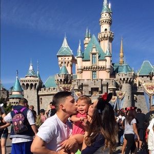 Meet your Posher, Charly