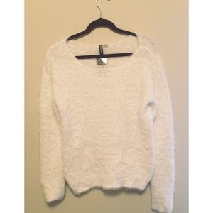 NWT Fuzzy H&M Sweater