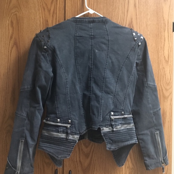 Jean jacket - Picture 2 of 2
