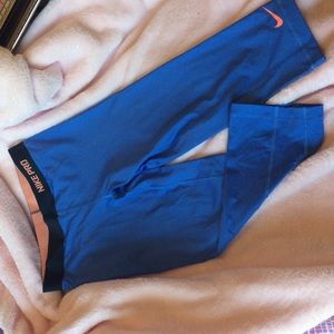 Nike Pro Capris Leggings