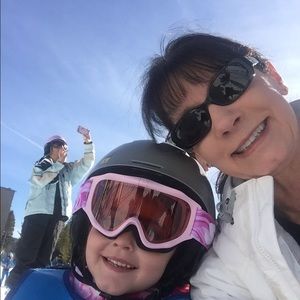 Meet your Posher, Sheila