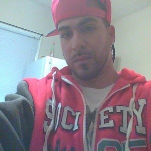 Meet your Posher, Carlos