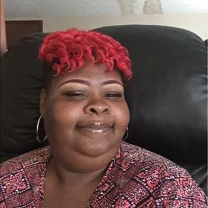 Meet your Posher, Tiffany