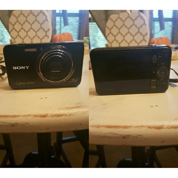 SONY cyber shot camera!