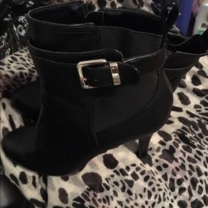 Alfani ankle boots
