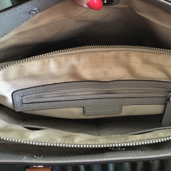 Calvin Klein purse - Picture 2 of 2