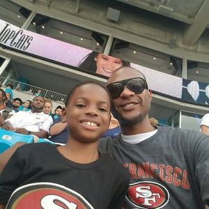 Meet your Posher, Akeem