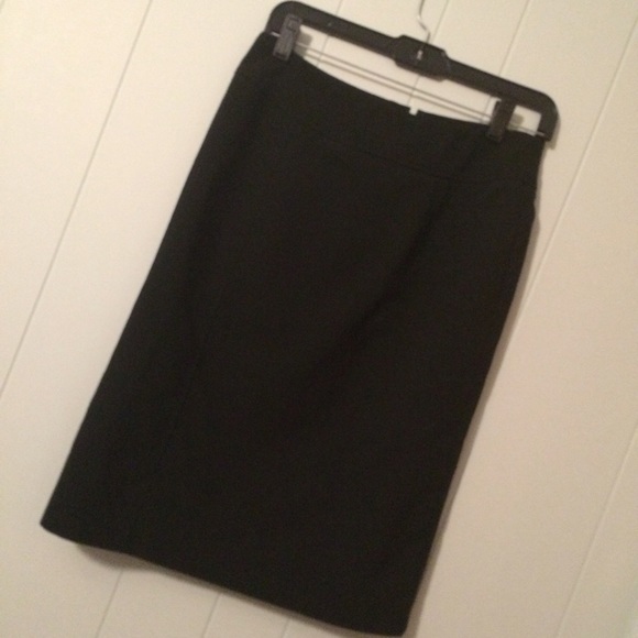 New York and Company Black Pencil Skirt