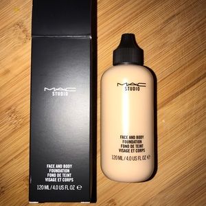 MAC Face and Body Foundation N2