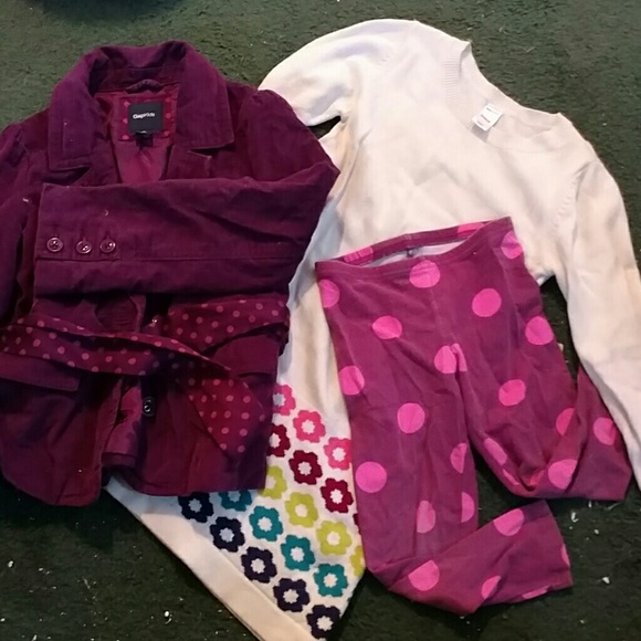 Girls 5 sweater dress, jacket, leggings bundle