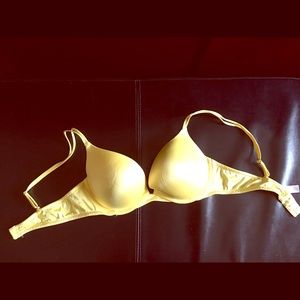 Victoria's Secret -Very Sexy Yellow Push Up Bra