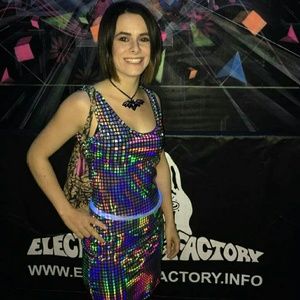 Holographic dress