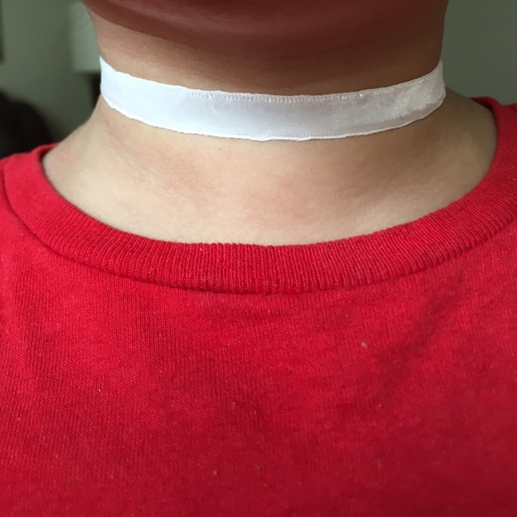 Set of 3 chocker necklaces