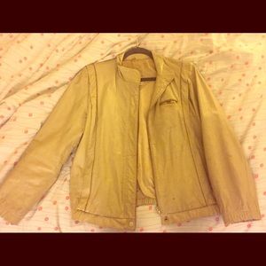 Beautiful vintage tan unisex leather jacket