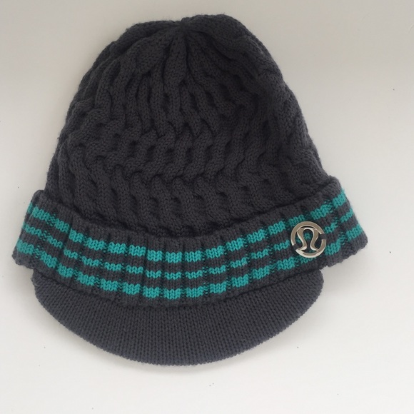 Lulu lemon beanie