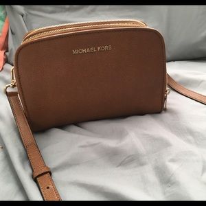 Michael Kors Crossbody