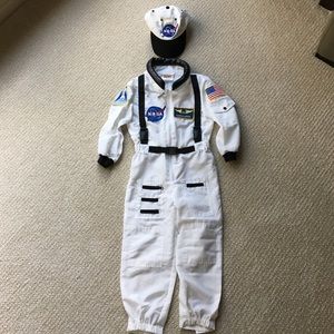 Get Real Gear astronaut costume
