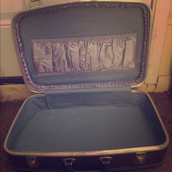 Beautiful Blue Vintage Suitcase- 1970's