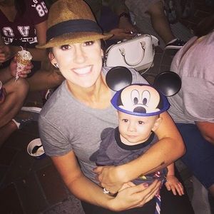 Meet your Posher, Nicole