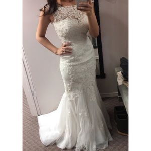Lace mermaid wedding dress