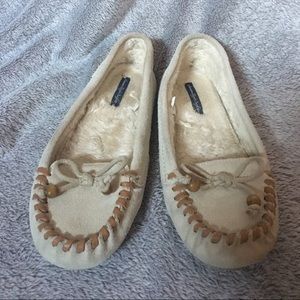 American Eagle Outfitters moccasin flats