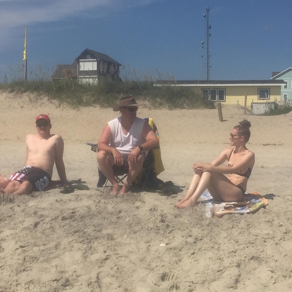 Meet your Posher, Karen - Picture 1 of 1