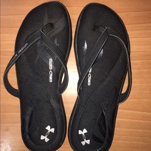 Black Under Armour Flip Flops
