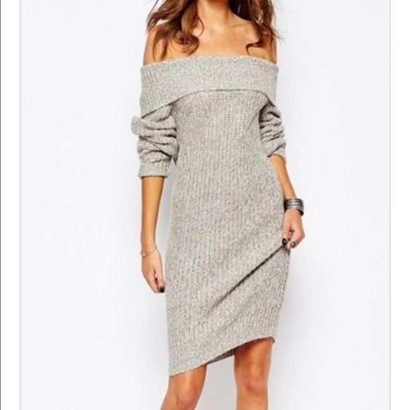 ✨one left✨Gray knit off the shoulder dress - Picture 2 of 2