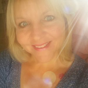 Meet your Posher, Vickie