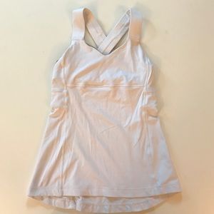 Lululemon tank