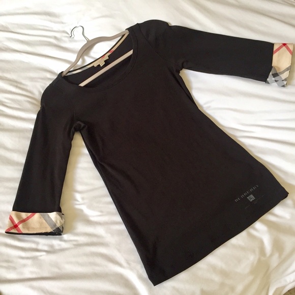 Black Burberry Mid-sleeve Top