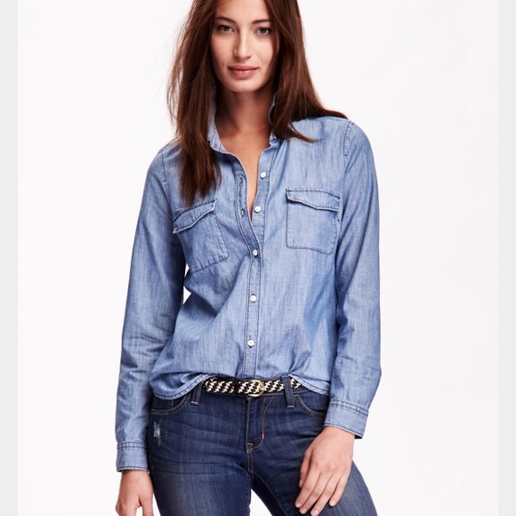 Old Navy Classic Chambray Shirt XS