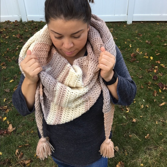 Scarf/Colw - Picture 4 of 4