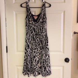 WHBM black and white dress